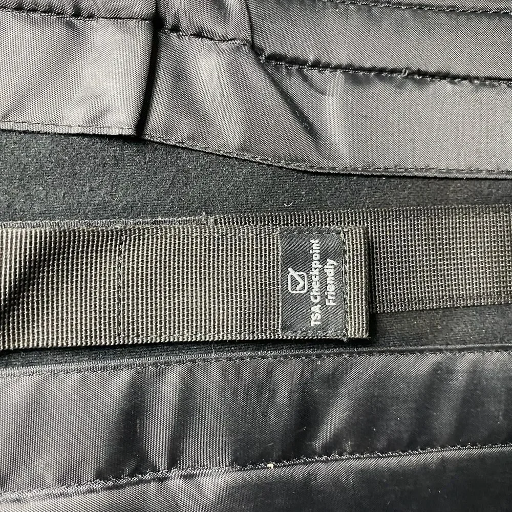 Samsonite Tectonic Nutech 17